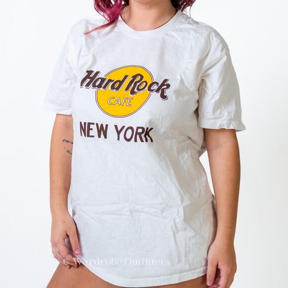 Hard Rock New York Tee Shirt - Picture 4 of 6